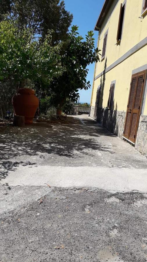 Villa Filomena Монтекориче Екстер'єр фото
